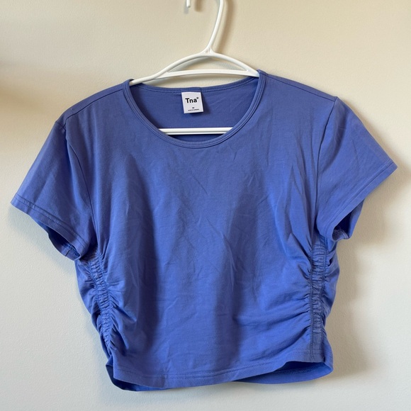 NWOT TNA Malibu T-shirt! - Picture 1 of 5